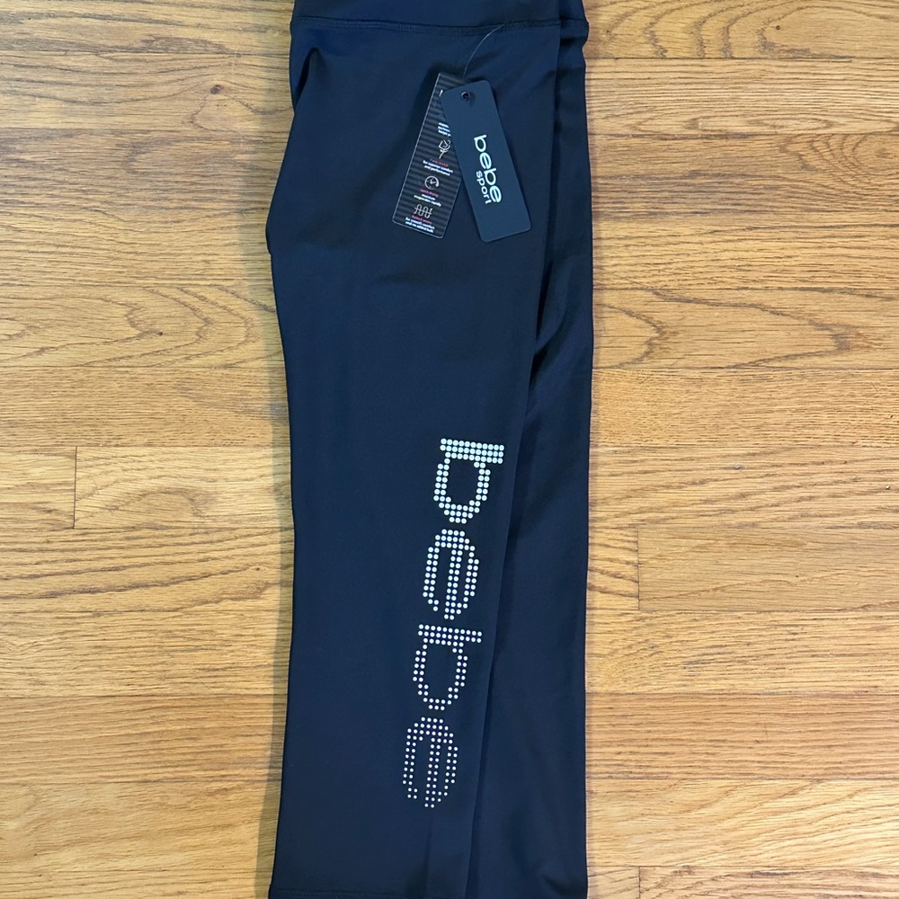 Bebe Sport Capri Leggings with Logo